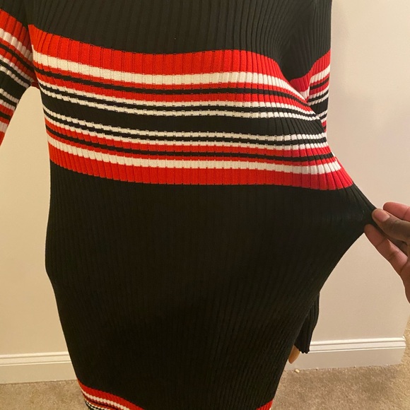 Long sleeve sweater dress - Picture 7 of 8